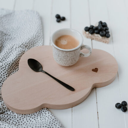 Dřevěné krájecí prkénko obláček