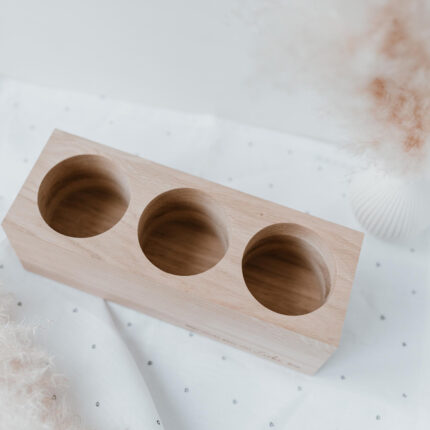 Dřevěný stojan na příbory srdce_2