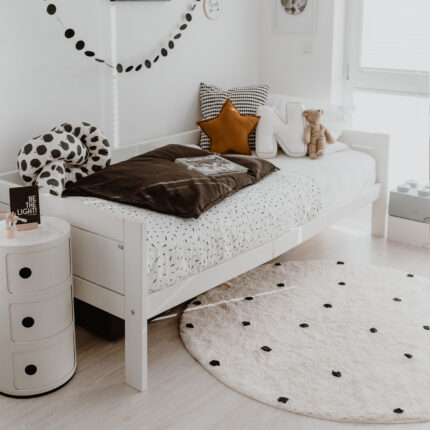 Kulatý koberec puntíky 140 cm_3