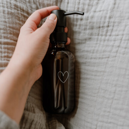 Dávkovač mýdla srdce 500 ml - hnědá_bílá