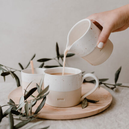 Konvička Happiness z kameniny 250 ml