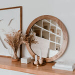 Zrcadlo s dřevěným rámem Hello New Day_6