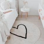 Kulatý koberec srdce 140 cm 2