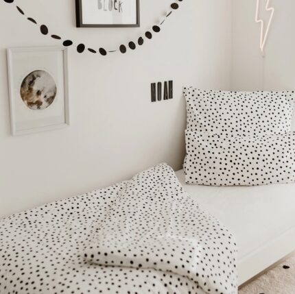 Povlak na polštář 40 x 80 cm puntíky